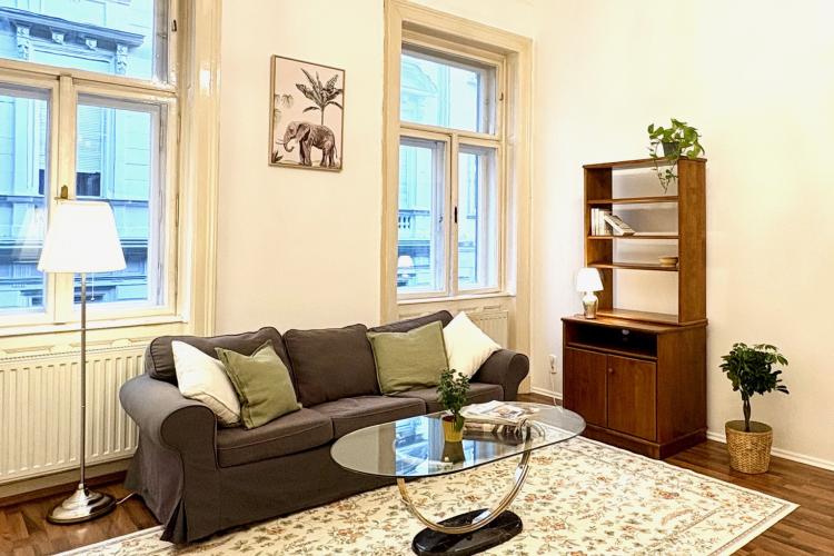 Kiadó lakás a 6. kerületben