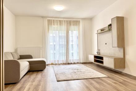 kiadó szabolcs utca